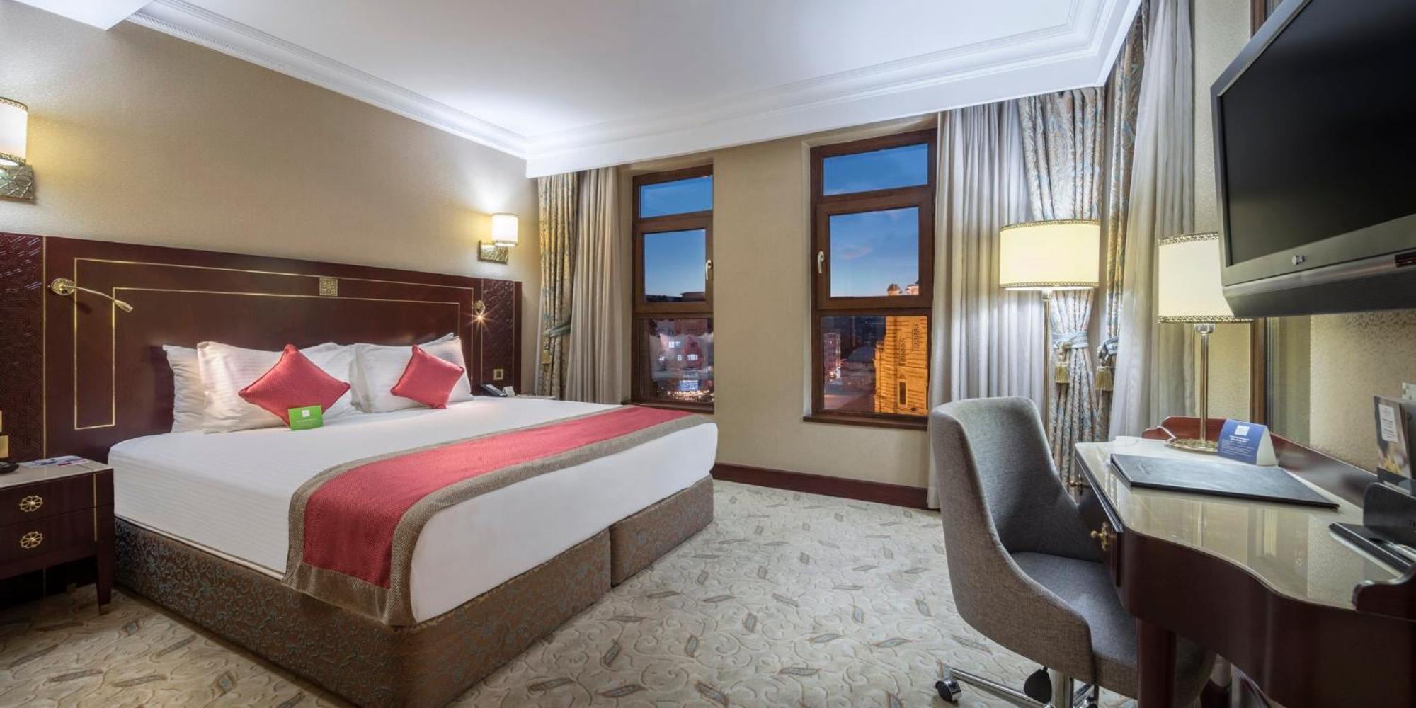 Crowne Plaza - Old By Ihg מלון